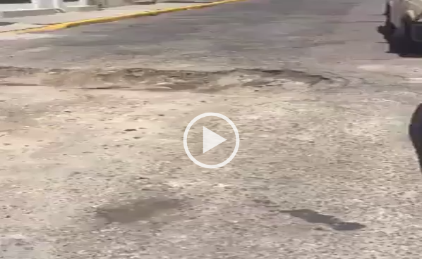 ZANJA EN PLENO CENTRO DE TEPIC