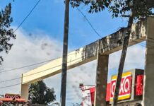 ATRACAN JOYERÍA EN PLENO CENTRO DE TEPIC; Y POLICÍAS PERPETRAN EL DESPOJO DE MOTOS
