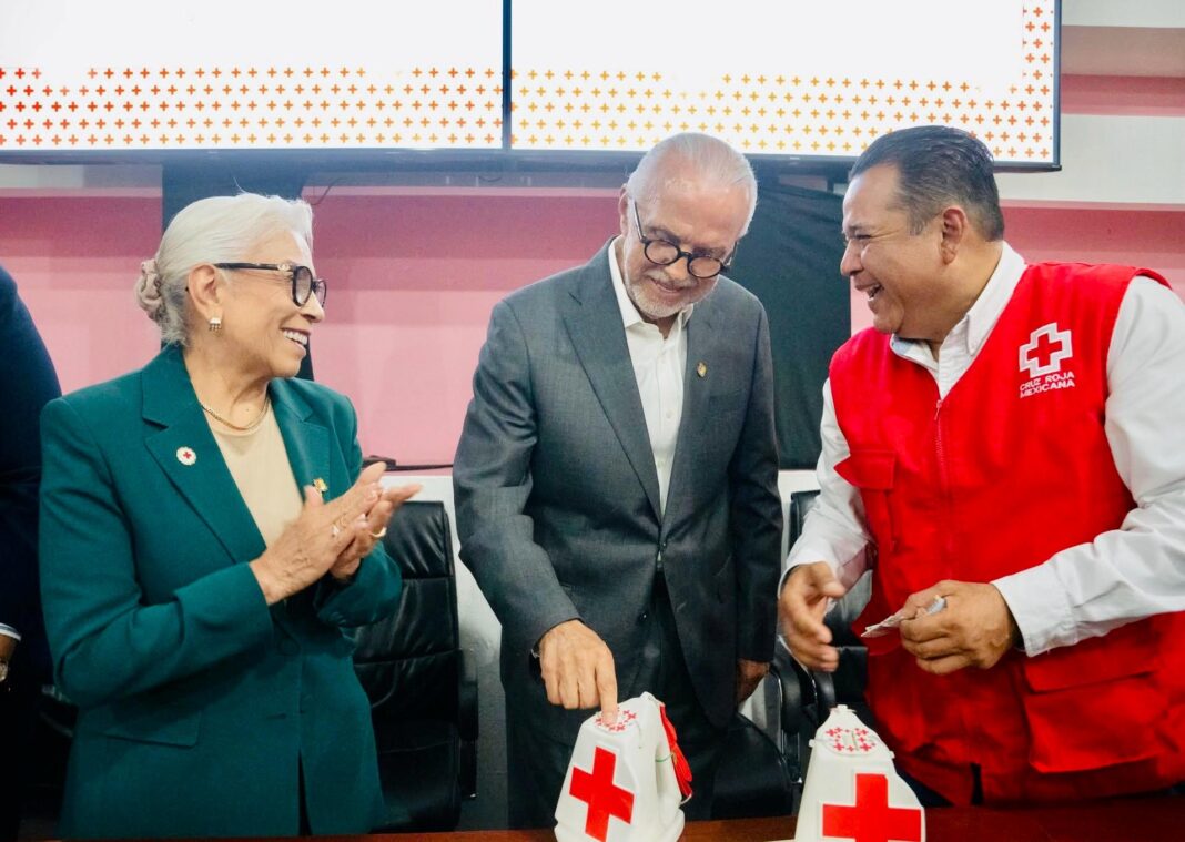 Por la salud de las familias nayaritas, se suman gobierno del estado y DIF Nayarit a la colecta anual de la Cruz Roja