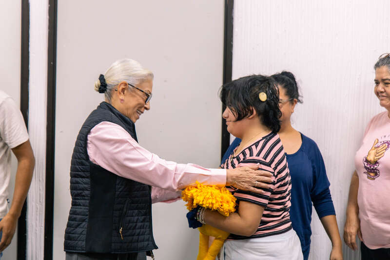 Beatriz Estrada continúa impulsando la salud auditiva y transformando la vida de quienes más lo necesitan.