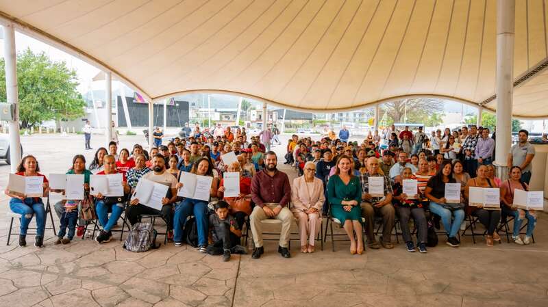 Beatriz Estrada impulsa apoyos que fortalecen los hogares nayaritas