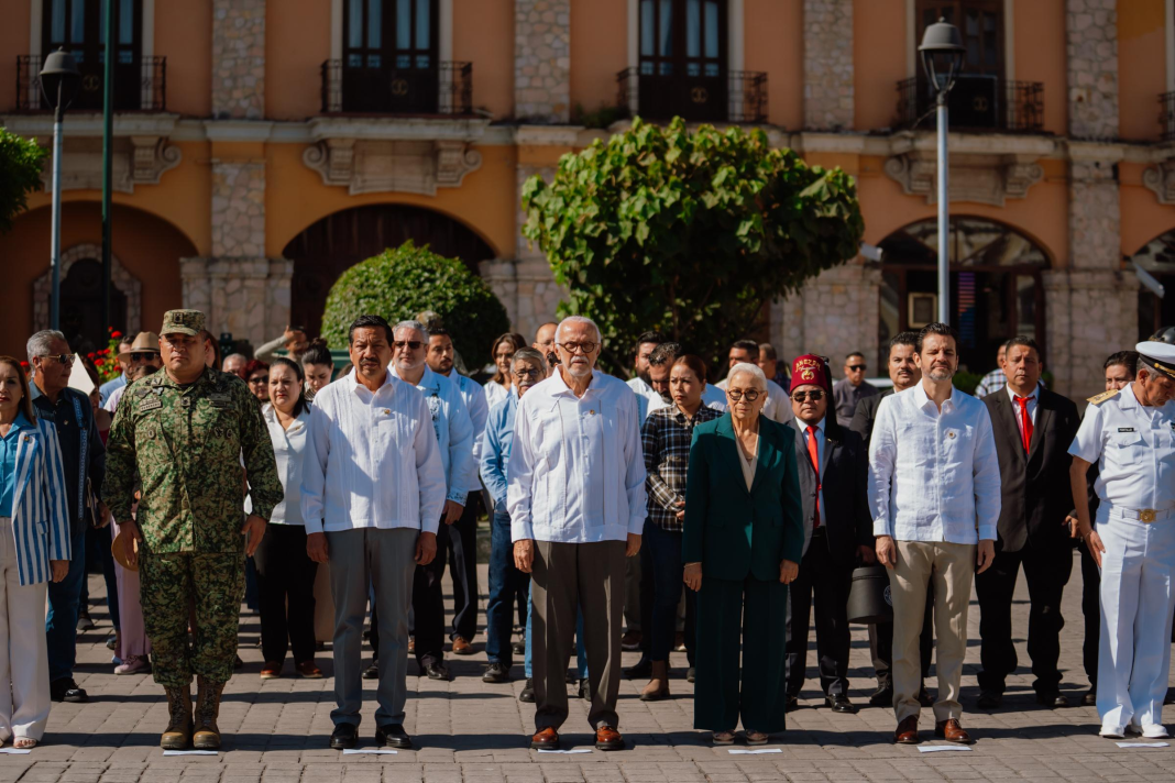 Homenaje a Benito Juárez