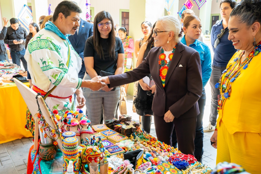 Artesanas y artesanos de Nayarit celebran su día con Expo Venta en el Museo de los 5 Pueblos