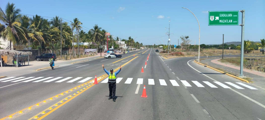 Mejoran movilidad y seguridad en San Blas previo a temporada vacacional