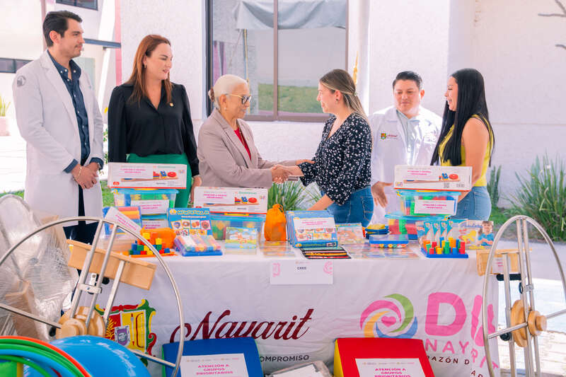 Entrega DIF Nayarit equipamiento para fortalecer rehabilitación en municipios