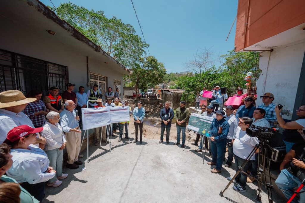 Gobierno de Nayarit impulsa infraestructura y apoyo social en Jalcocotán
