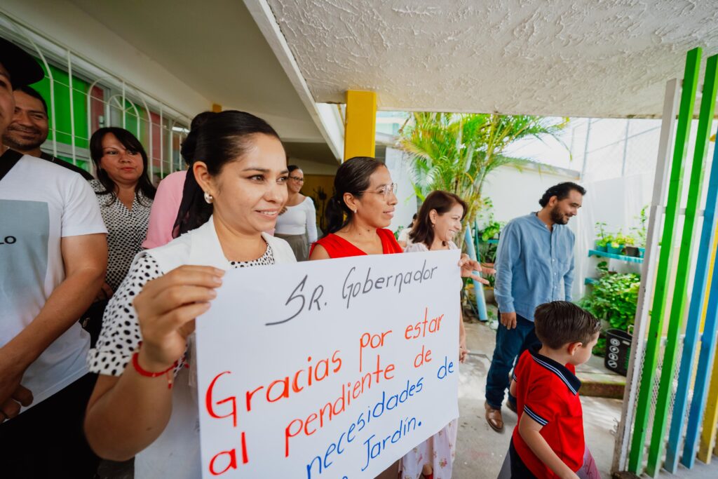 Miguel Ángel Navarro impulsa obras y apoyos para la educación en Tepic y Xalisco