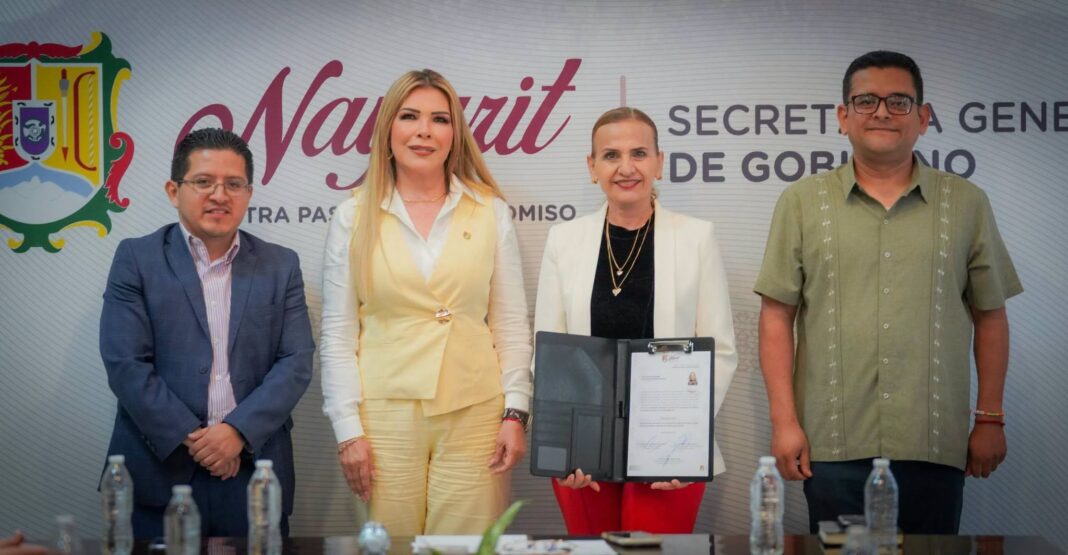 Acreditan a nuevos peritos para fortalecer la función pública en Nayarit