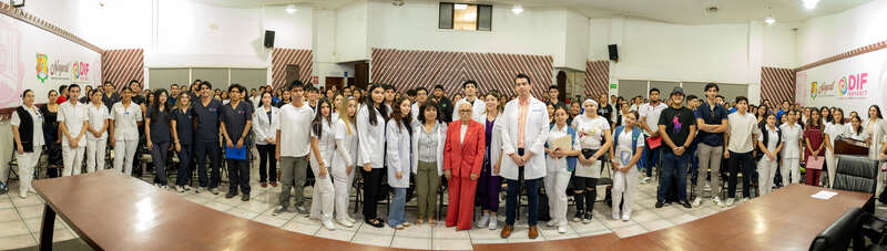 235 estudiantes realizarán su servicio social en el DIF Nayarit