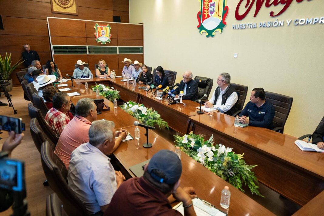 Modernizan transporte público y fortalecen seguridad de usuarios Modernizan transporte público y fortalecen seguridad de usuarios