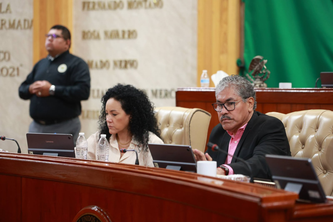 Elige Congreso nueva mesa directiva del primer periodo de sesiones Elige Congreso nueva mesa directiva del primer periodo de sesiones